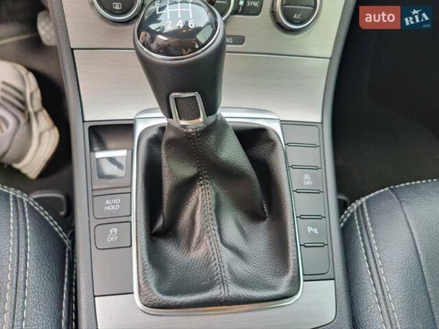 Сірий Фольксваген Пассат, об'ємом двигуна 1.97 л та пробігом 296 тис. км за 11600 $, фото 48 на Automoto.ua
