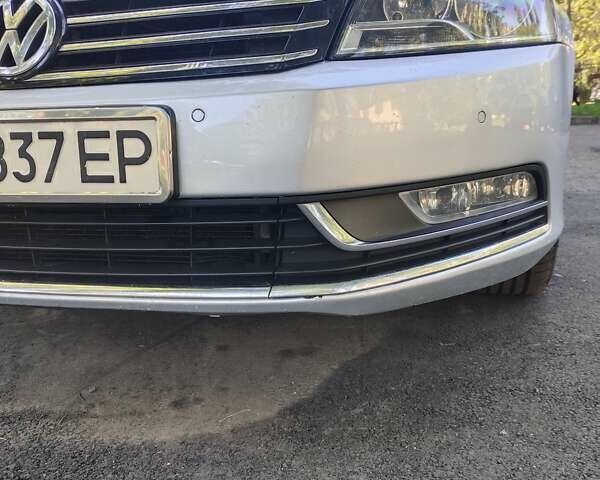 Серый Фольксваген Пассат, объемом двигателя 1.6 л и пробегом 281 тыс. км за 10700 $, фото 6 на Automoto.ua