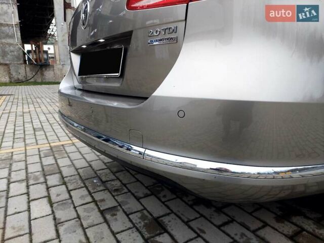 Сірий Фольксваген Пассат, об'ємом двигуна 2 л та пробігом 275 тис. км за 10900 $, фото 15 на Automoto.ua