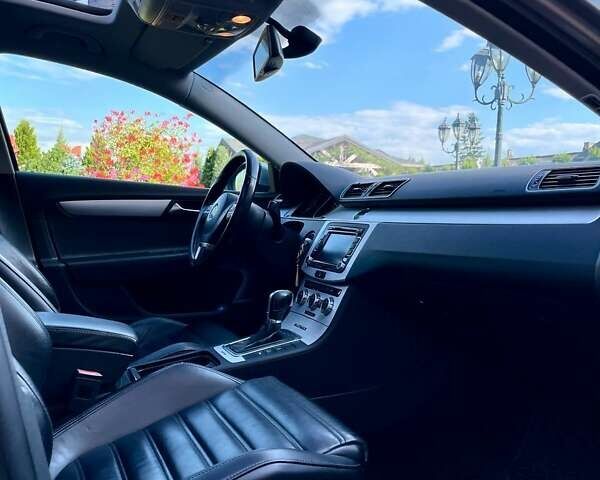 Сірий Фольксваген Пассат, об'ємом двигуна 2 л та пробігом 320 тис. км за 13999 $, фото 6 на Automoto.ua