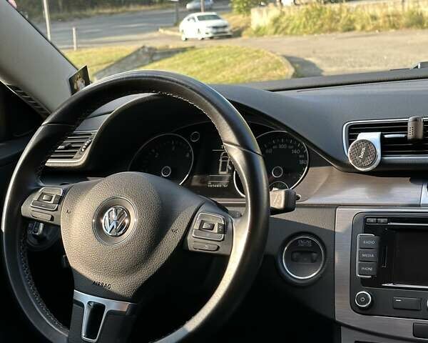 Серый Фольксваген Пассат, объемом двигателя 2 л и пробегом 213 тыс. км за 11700 $, фото 24 на Automoto.ua