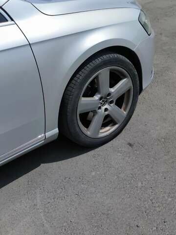 Серый Фольксваген Пассат, объемом двигателя 1.6 л и пробегом 273 тыс. км за 10500 $, фото 9 на Automoto.ua