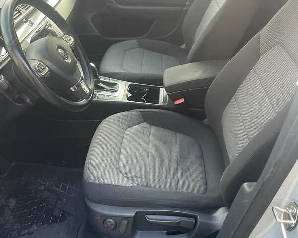 Серый Фольксваген Пассат, объемом двигателя 2 л и пробегом 293 тыс. км за 13000 $, фото 14 на Automoto.ua