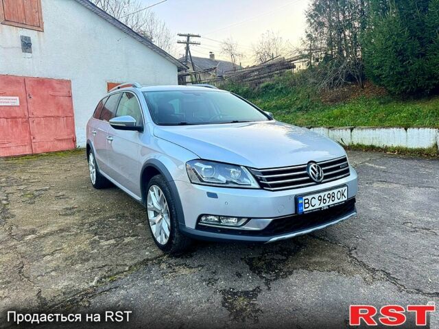 Сірий Фольксваген Пассат, об'ємом двигуна 2 л та пробігом 258 тис. км за 12900 $, фото 1 на Automoto.ua