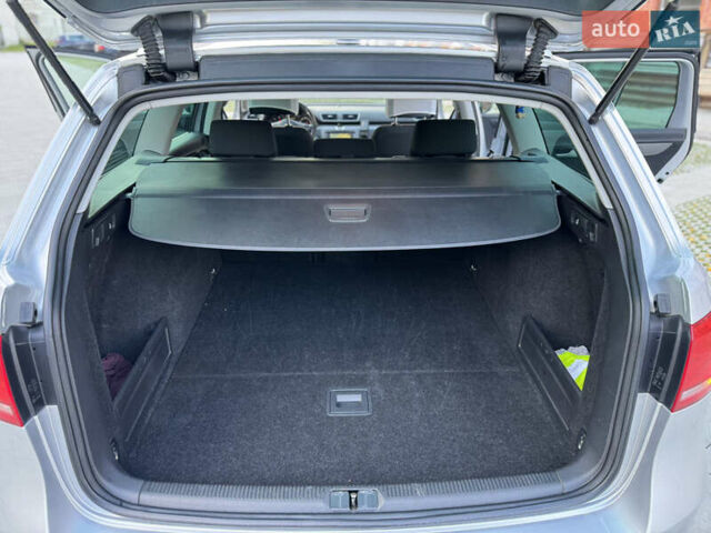 Серый Фольксваген Пассат, объемом двигателя 2 л и пробегом 216 тыс. км за 13250 $, фото 30 на Automoto.ua