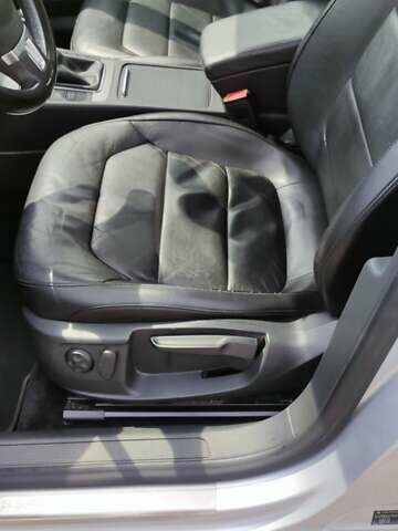 Серый Фольксваген Пассат, объемом двигателя 1.6 л и пробегом 273 тыс. км за 10500 $, фото 12 на Automoto.ua