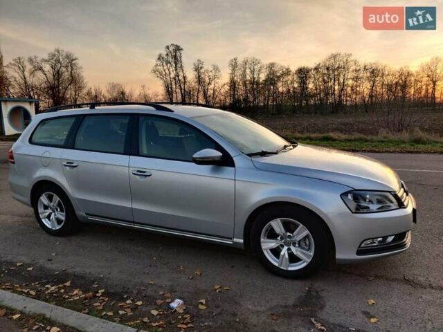 Сірий Фольксваген Пассат, об'ємом двигуна 1.6 л та пробігом 269 тис. км за 9900 $, фото 7 на Automoto.ua