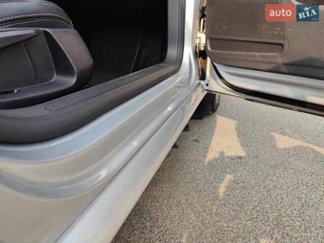 Сірий Фольксваген Пассат, об'ємом двигуна 1.97 л та пробігом 296 тис. км за 11600 $, фото 11 на Automoto.ua