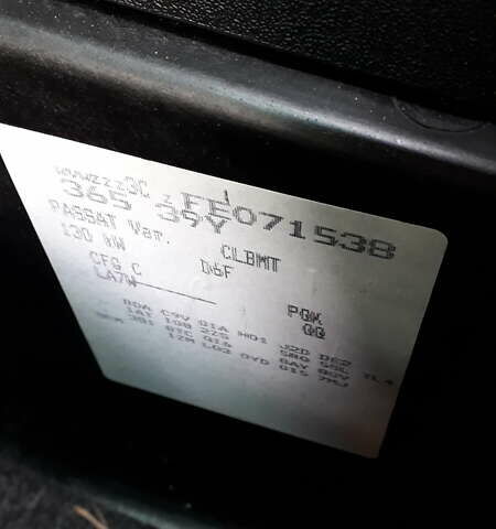 Серый Фольксваген Пассат, объемом двигателя 2 л и пробегом 293 тыс. км за 13000 $, фото 19 на Automoto.ua