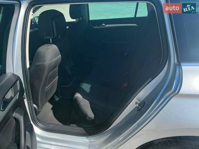 Серый Фольксваген Пассат, объемом двигателя 1.97 л и пробегом 206 тыс. км за 15900 $, фото 17 на Automoto.ua