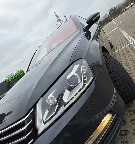 Серый Фольксваген Пассат, объемом двигателя 2 л и пробегом 324 тыс. км за 13500 $, фото 8 на Automoto.ua