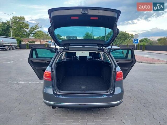 Серый Фольксваген Пассат, объемом двигателя 0 л и пробегом 223 тыс. км за 12999 $, фото 57 на Automoto.ua