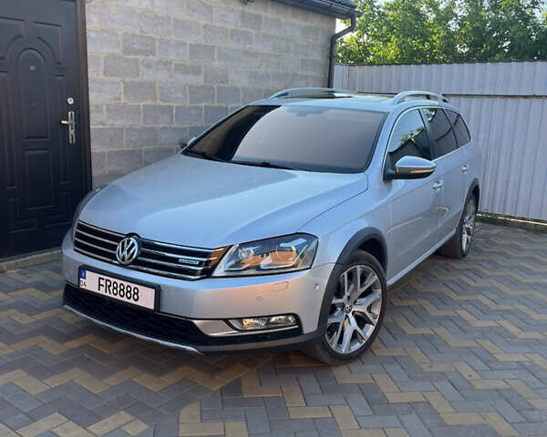 Серый Фольксваген Пассат, объемом двигателя 1.97 л и пробегом 295 тыс. км за 14500 $, фото 30 на Automoto.ua