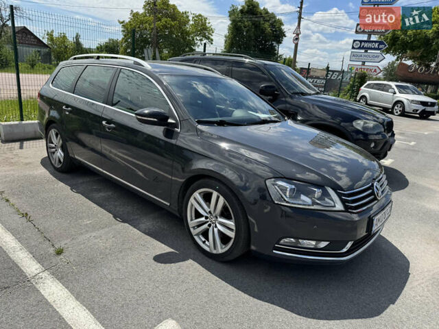 Серый Фольксваген Пассат, объемом двигателя 1.97 л и пробегом 279 тыс. км за 12600 $, фото 24 на Automoto.ua