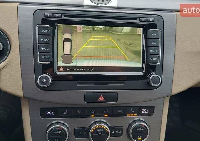 Серый Фольксваген Пассат, объемом двигателя 1.97 л и пробегом 290 тыс. км за 9950 $, фото 20 на Automoto.ua