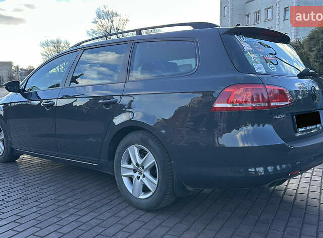 Серый Фольксваген Пассат, объемом двигателя 2 л и пробегом 316 тыс. км за 9999 $, фото 16 на Automoto.ua