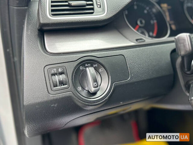 Серый Фольксваген Пассат, объемом двигателя 2 л и пробегом 282 тыс. км за 11600 $, фото 12 на Automoto.ua