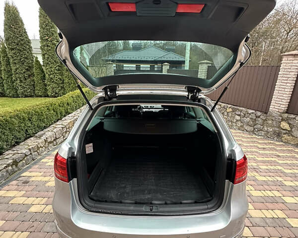 Сірий Фольксваген Пассат, об'ємом двигуна 1.97 л та пробігом 257 тис. км за 10300 $, фото 8 на Automoto.ua