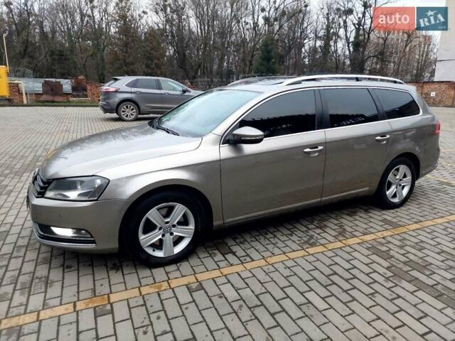 Сірий Фольксваген Пассат, об'ємом двигуна 2 л та пробігом 275 тис. км за 10900 $, фото 3 на Automoto.ua