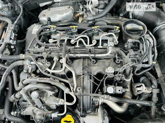 Сірий Фольксваген Пассат, об'ємом двигуна 1.97 л та пробігом 202 тис. км за 13350 $, фото 12 на Automoto.ua