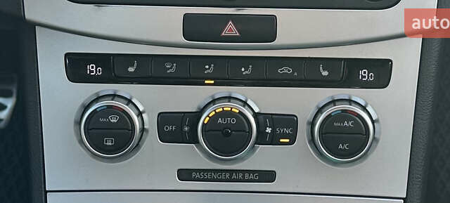 Серый Фольксваген Пассат, объемом двигателя 2 л и пробегом 316 тыс. км за 9999 $, фото 30 на Automoto.ua