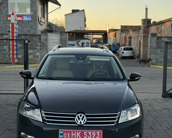 Серый Фольксваген Пассат, объемом двигателя 2 л и пробегом 206 тыс. км за 12588 $, фото 3 на Automoto.ua