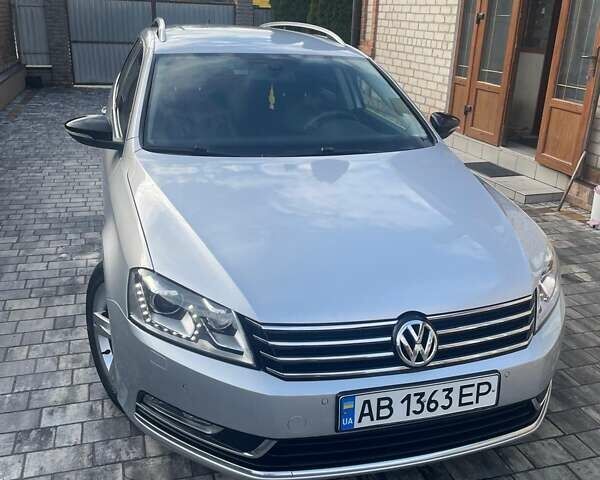 Серый Фольксваген Пассат, объемом двигателя 2 л и пробегом 293 тыс. км за 13000 $, фото 1 на Automoto.ua