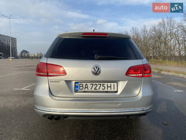 Серый Фольксваген Пассат, объемом двигателя 1.97 л и пробегом 287 тыс. км за 9750 $, фото 4 на Automoto.ua