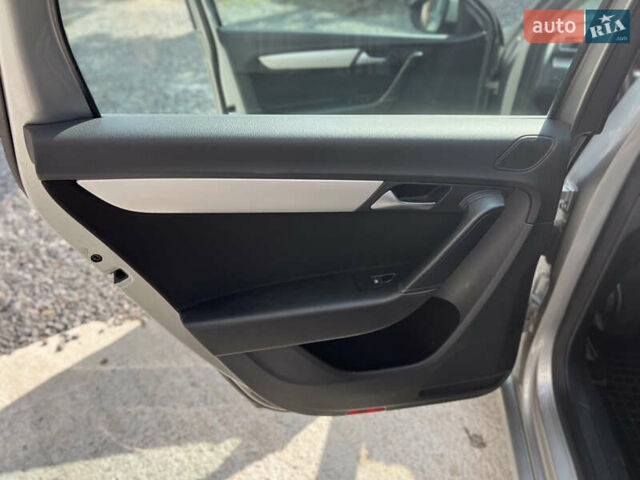 Серый Фольксваген Пассат, объемом двигателя 1.6 л и пробегом 193 тыс. км за 9500 $, фото 23 на Automoto.ua