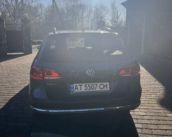 Серый Фольксваген Пассат, объемом двигателя 1.97 л и пробегом 280 тыс. км за 12000 $, фото 4 на Automoto.ua