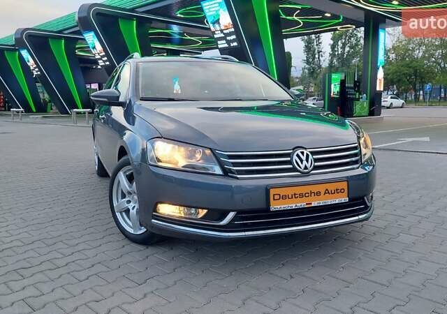 Серый Фольксваген Пассат, объемом двигателя 0 л и пробегом 223 тыс. км за 12999 $, фото 69 на Automoto.ua