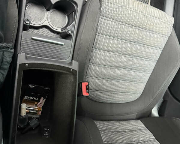 Серый Фольксваген Пассат, объемом двигателя 2 л и пробегом 324 тыс. км за 13500 $, фото 24 на Automoto.ua