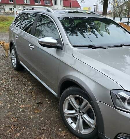 Серый Фольксваген Пассат, объемом двигателя 2 л и пробегом 307 тыс. км за 12500 $, фото 6 на Automoto.ua