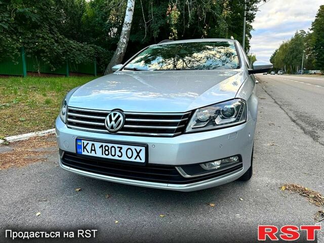 Серый Фольксваген Пассат, объемом двигателя 2 л и пробегом 225 тыс. км за 10300 $, фото 5 на Automoto.ua