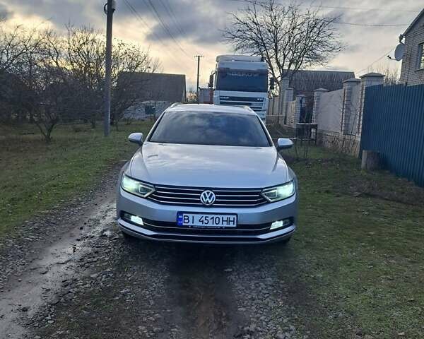 Серый Фольксваген Пассат, объемом двигателя 2 л и пробегом 230 тыс. км за 13500 $, фото 2 на Automoto.ua