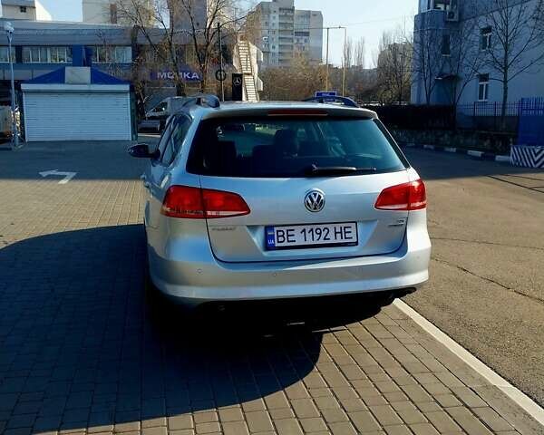 Серый Фольксваген Пассат, объемом двигателя 1.6 л и пробегом 209 тыс. км за 9300 $, фото 8 на Automoto.ua