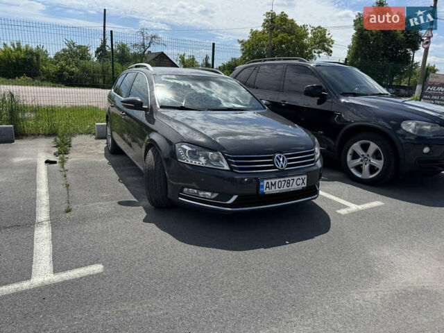 Серый Фольксваген Пассат, объемом двигателя 1.97 л и пробегом 279 тыс. км за 12600 $, фото 17 на Automoto.ua