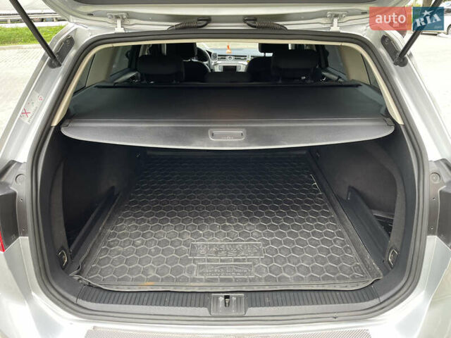 Серый Фольксваген Пассат, объемом двигателя 1.97 л и пробегом 267 тыс. км за 13950 $, фото 27 на Automoto.ua