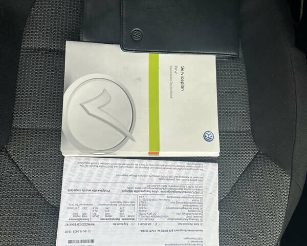 Серый Фольксваген Пассат, объемом двигателя 2 л и пробегом 192 тыс. км за 13800 $, фото 36 на Automoto.ua