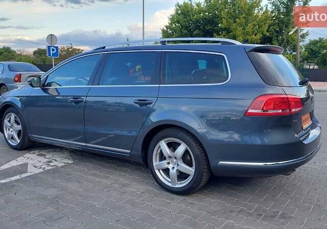 Серый Фольксваген Пассат, объемом двигателя 0 л и пробегом 223 тыс. км за 12999 $, фото 4 на Automoto.ua