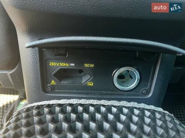 Серый Фольксваген Пассат, объемом двигателя 1.97 л и пробегом 206 тыс. км за 15900 $, фото 30 на Automoto.ua