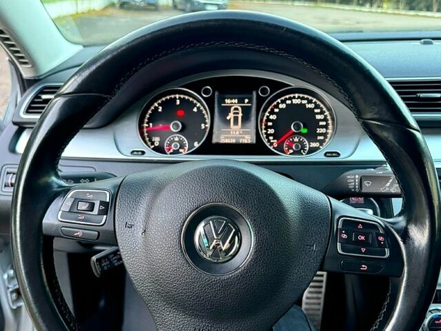 Сірий Фольксваген Пассат, об'ємом двигуна 2 л та пробігом 258 тис. км за 12900 $, фото 3 на Automoto.ua