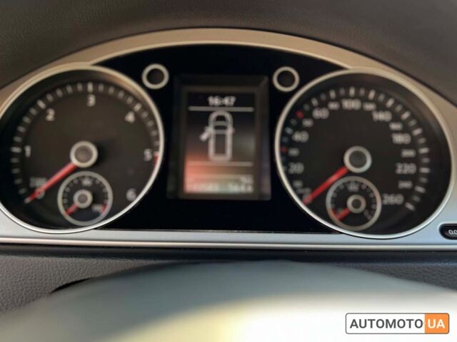 Серый Фольксваген Пассат, объемом двигателя 1.6 л и пробегом 200 тыс. км за 10900 $, фото 10 на Automoto.ua