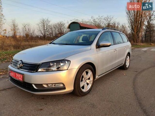 Сірий Фольксваген Пассат, об'ємом двигуна 1.6 л та пробігом 269 тис. км за 9900 $, фото 16 на Automoto.ua