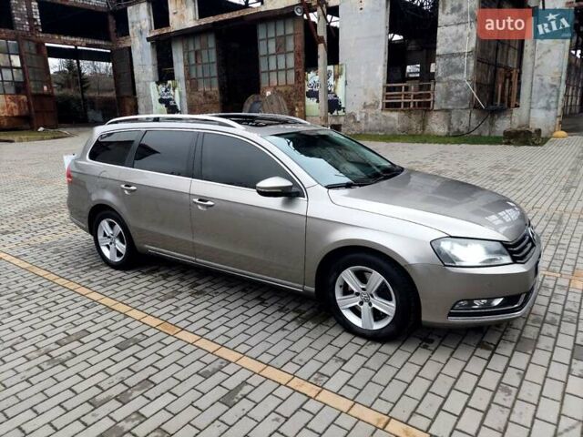 Сірий Фольксваген Пассат, об'ємом двигуна 2 л та пробігом 275 тис. км за 10900 $, фото 22 на Automoto.ua