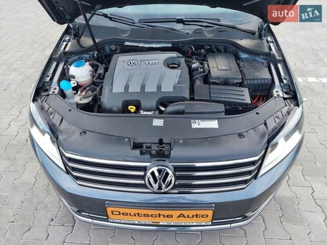 Серый Фольксваген Пассат, объемом двигателя 0 л и пробегом 223 тыс. км за 12999 $, фото 66 на Automoto.ua