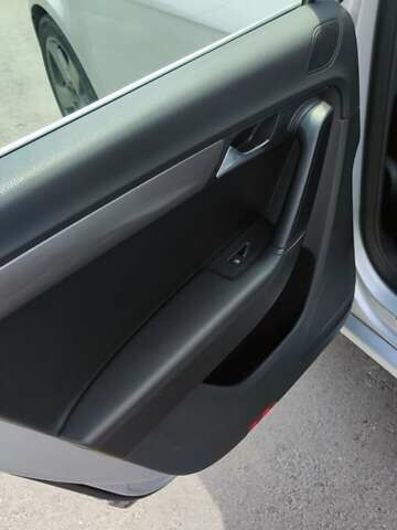 Серый Фольксваген Пассат, объемом двигателя 1.6 л и пробегом 273 тыс. км за 10500 $, фото 14 на Automoto.ua