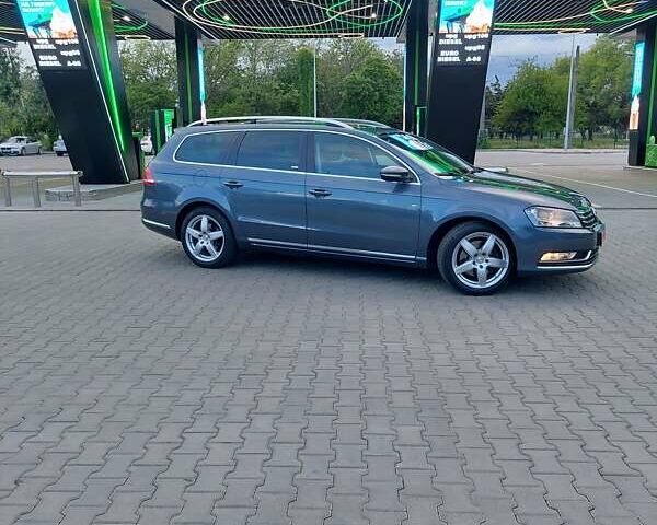 Серый Фольксваген Пассат, объемом двигателя 0 л и пробегом 223 тыс. км за 12999 $, фото 70 на Automoto.ua