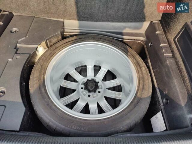 Сірий Фольксваген Пассат, об'ємом двигуна 1.97 л та пробігом 296 тис. км за 11600 $, фото 39 на Automoto.ua