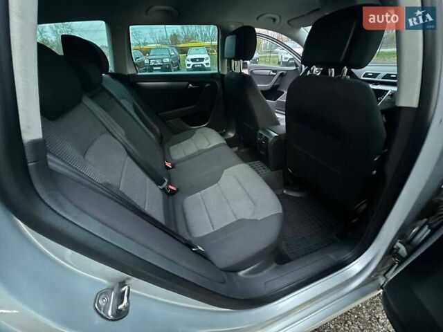 Серый Фольксваген Пассат, объемом двигателя 1.97 л и пробегом 288 тыс. км за 9800 $, фото 14 на Automoto.ua